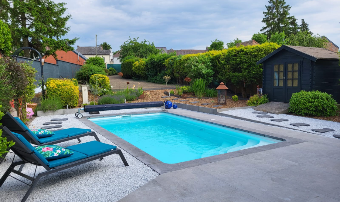 ¿Cómo elijo el color ideal para mi piscina?